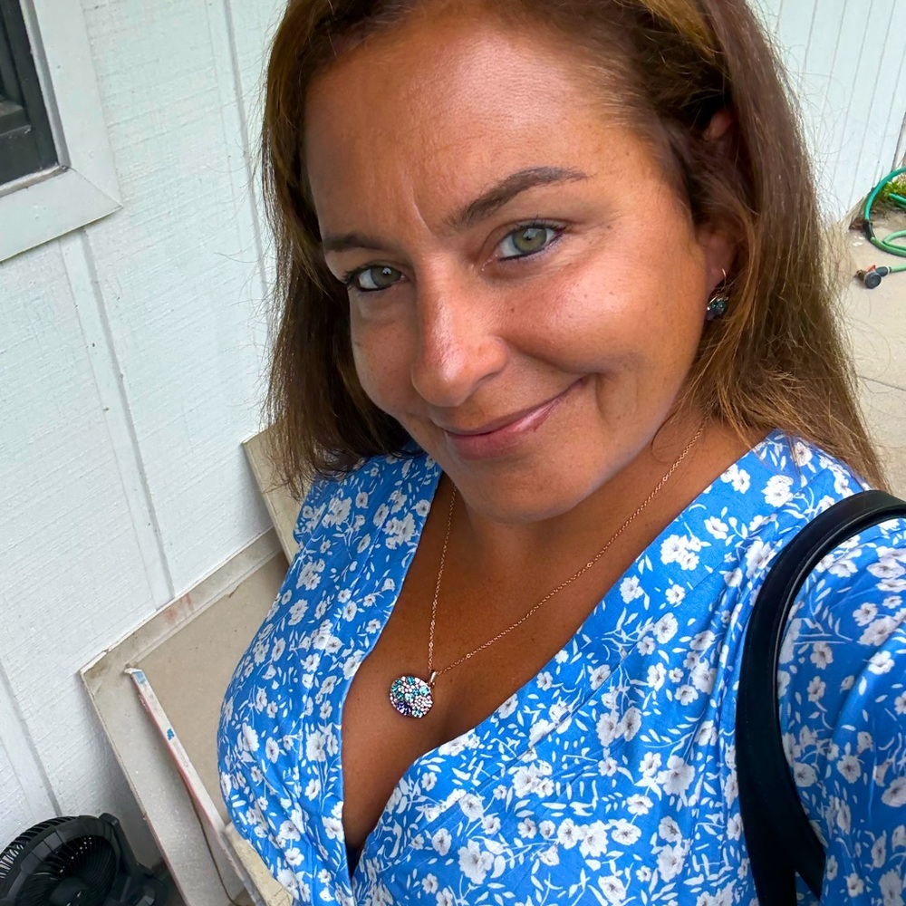 Meet your Posher, Melissa